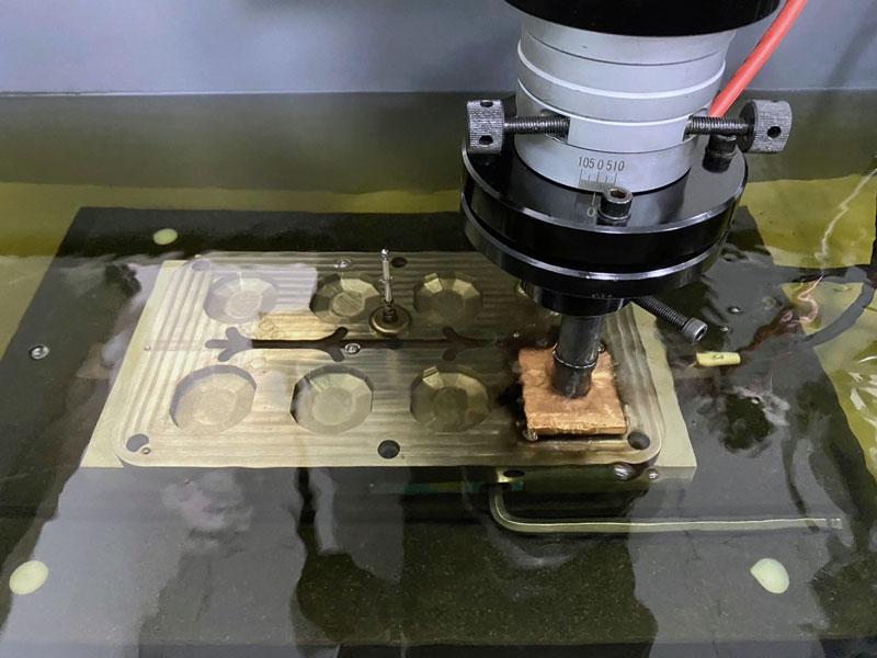 Solutions To Machining Problems Of Cnc Die Sinking EDM (2)